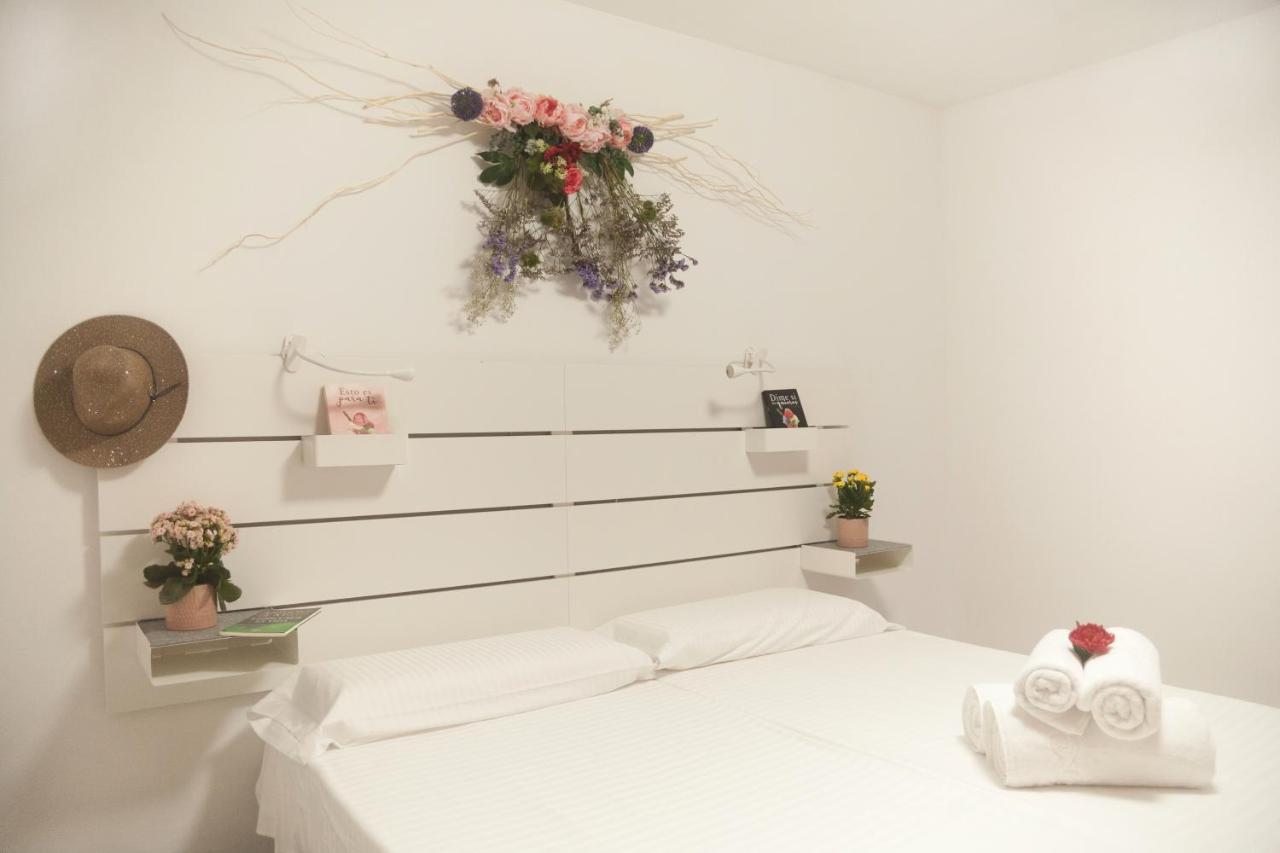 Apartamentos Thaisay Tias Luaran gambar