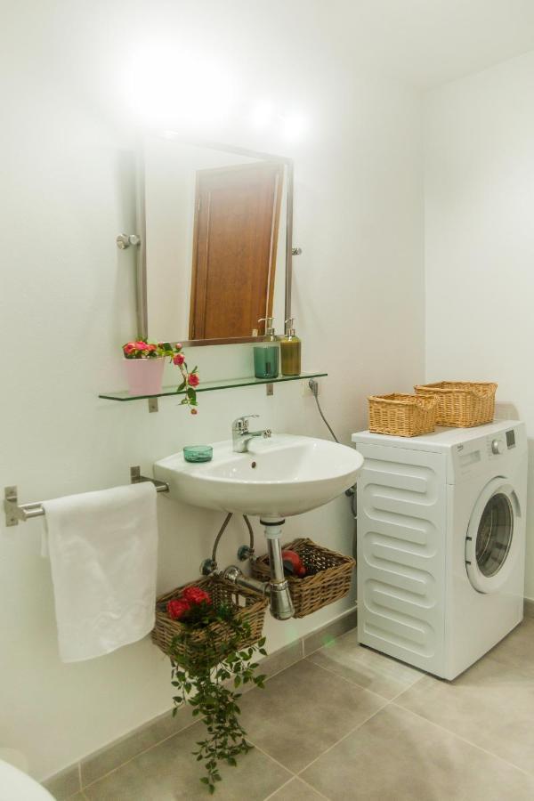 Apartamentos Thaisay Tias Luaran gambar