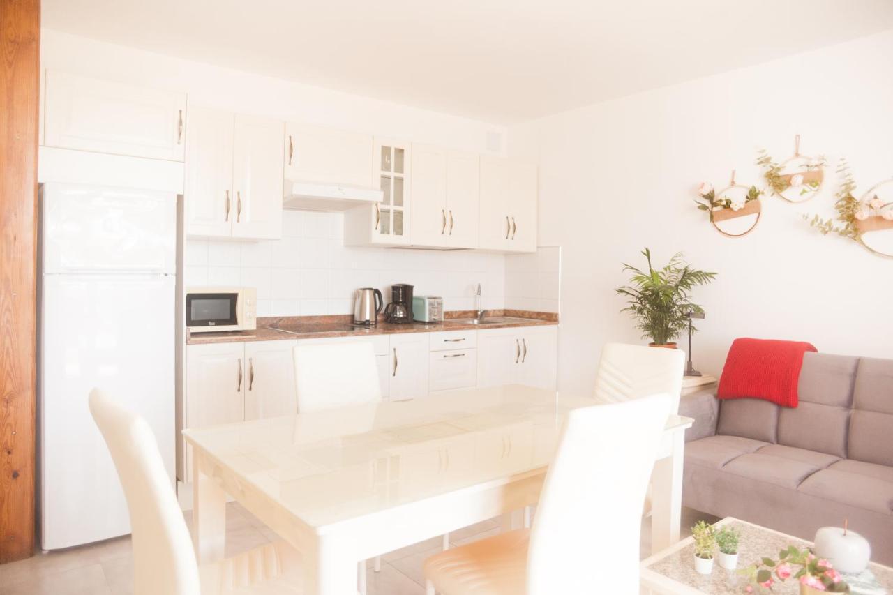 Apartamentos Thaisay Tias Luaran gambar
